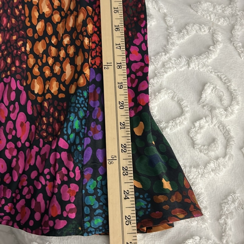 Farm Rio Rainbow Hearts Ruched midi dress.  Women’s size XS. **Broken zipper** - Picture 11 of 11